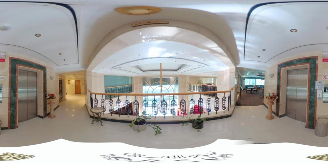 Nejoum Al Emarat Hotel Sharjah Exterior photo